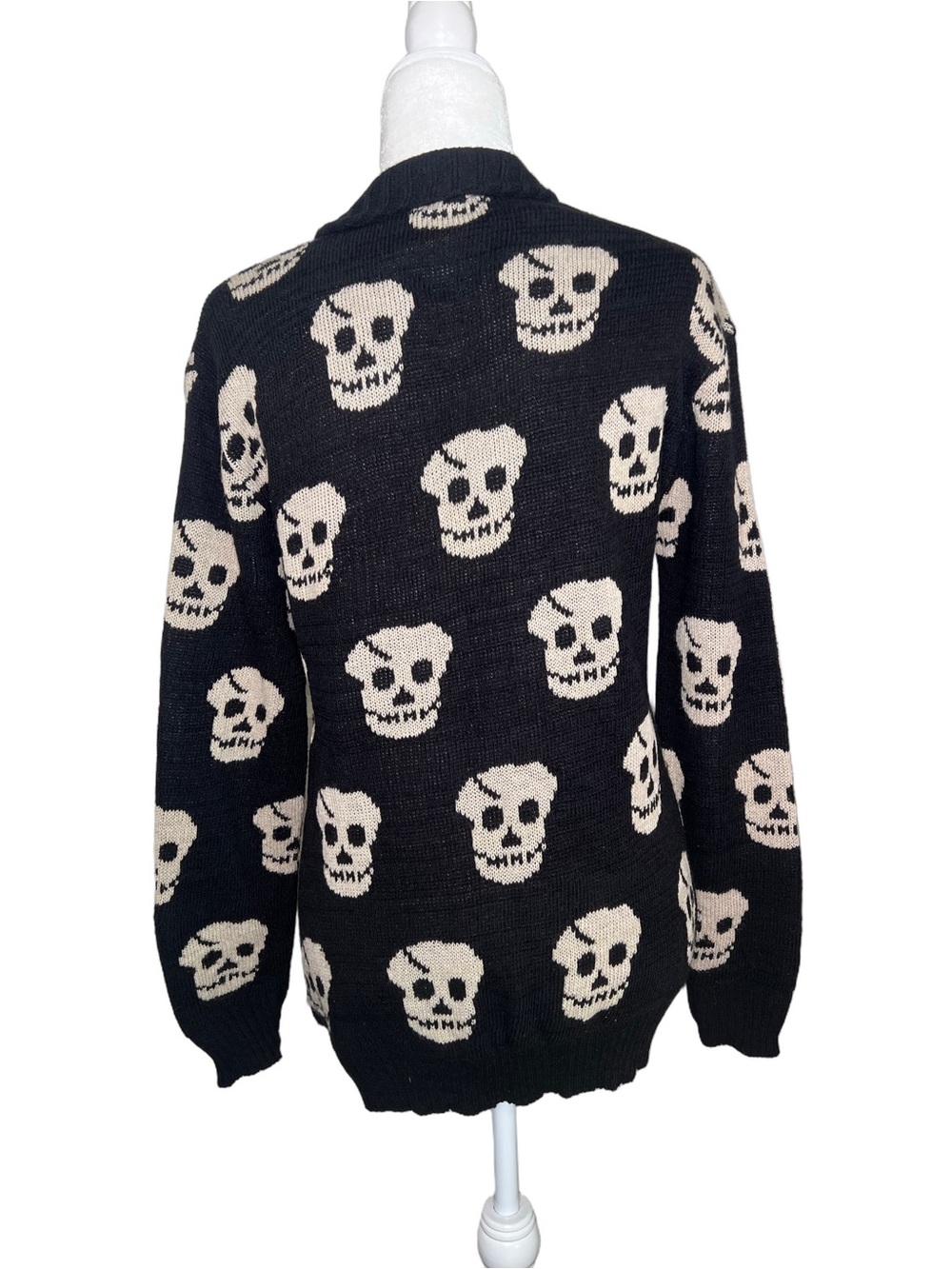 Infiniti Black Skull Pattern Open Front Cardigan Sweater M Medium - Picture 3 of 9